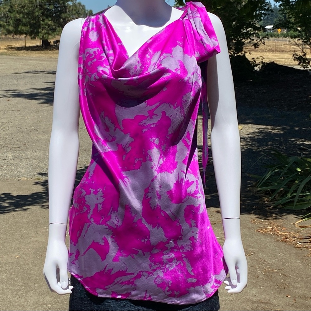 CAbi Style 102 Silk Sleeveless Top -LG
